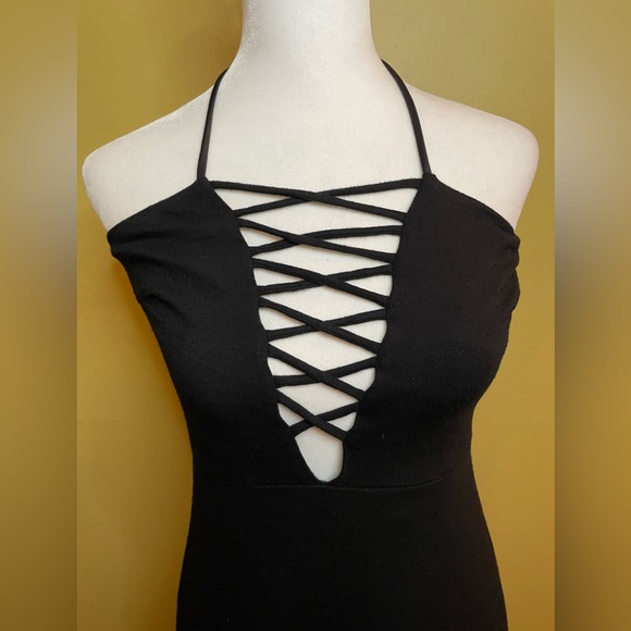 Akira Strapless Black Dress - Picture 2 of 9